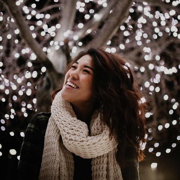 Meet your Posher, Jessica - Picture 1 of 1